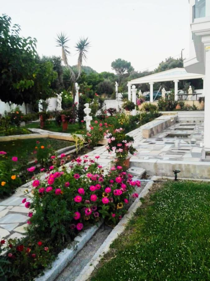 Villa Isabel Riza  Exterior photo